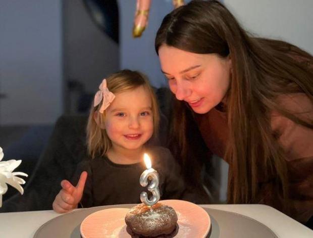 ukraine-kharkiv-mom-birthday.jpg 