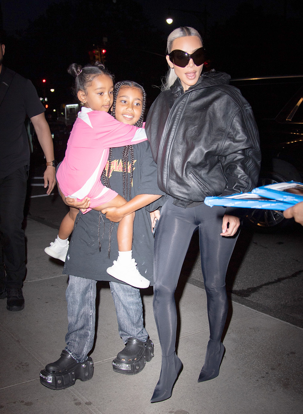 Kim Kardashian arrives back to her New York City hotel with both of her daughters.Pictured: Kim Kardashian,Chicago West,North WestRef: SPL5326195 140722 NON-EXCLUSIVEPicture by: WavyPeter / SplashNews.comSplash News and PicturesUSA: +1 310-525-5808London: +44 (0)20 8126 1009Berlin: +49 175 3764 166photodesk@splashnews.comWorld Rights